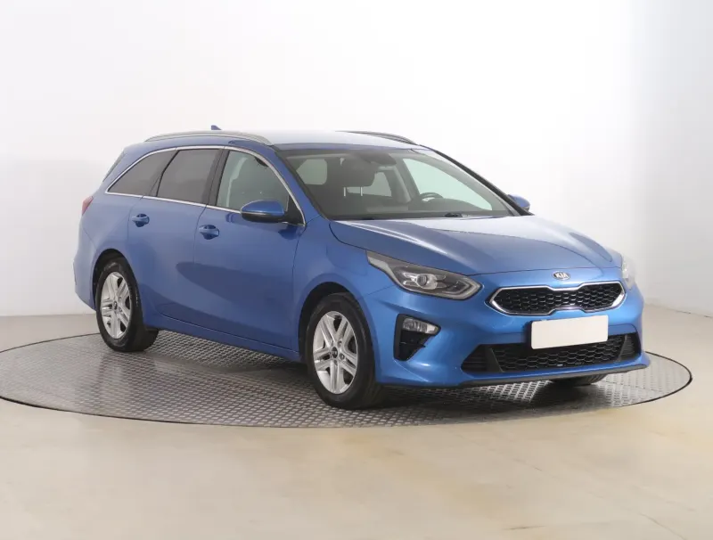KIA Ceed Gold 1.5 T-GDI 2022