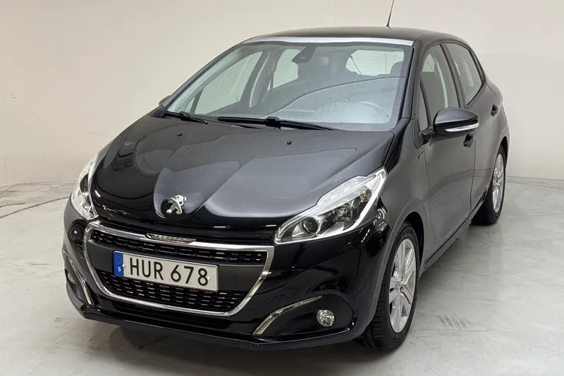 Peugeot 208 PureTech 5dr 2019