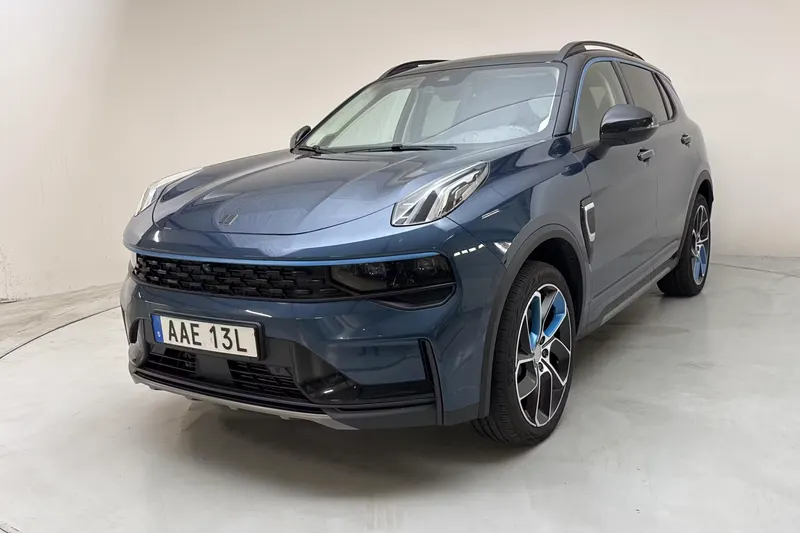 Lynk & Co 01 PHEV 2022