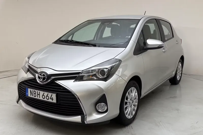 Toyota Yaris 1.33 5dr 2016