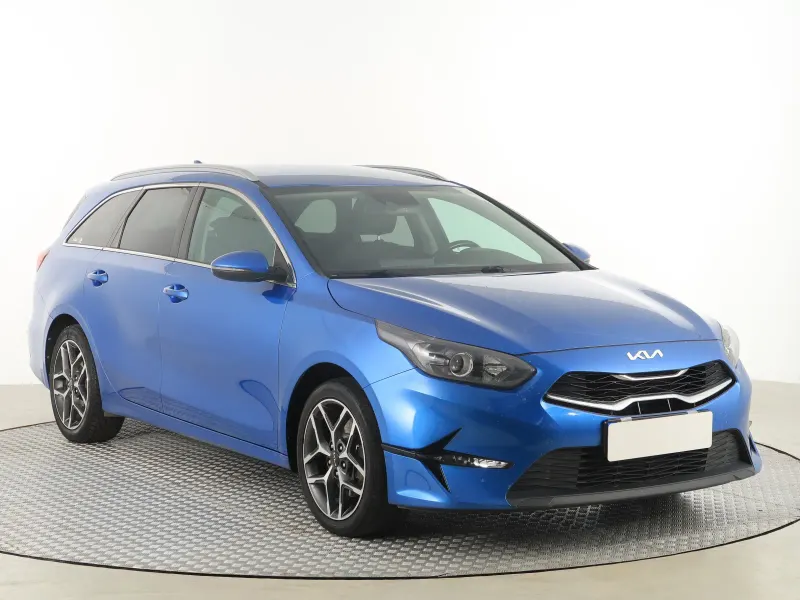 KIA Ceed Gold 1.5 T-GDI 2022