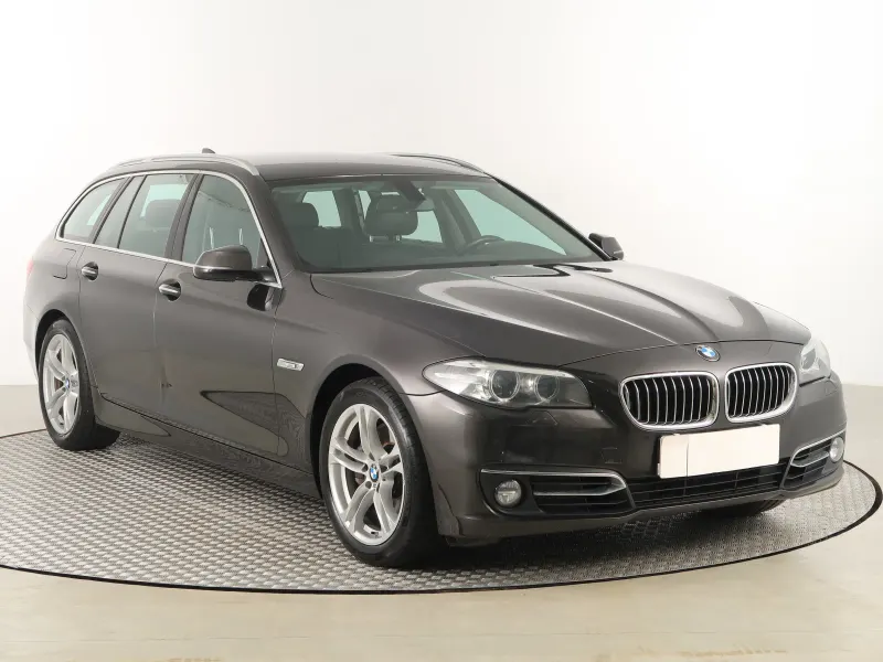 BMW 5 Modern Line 525d xDrive 2015