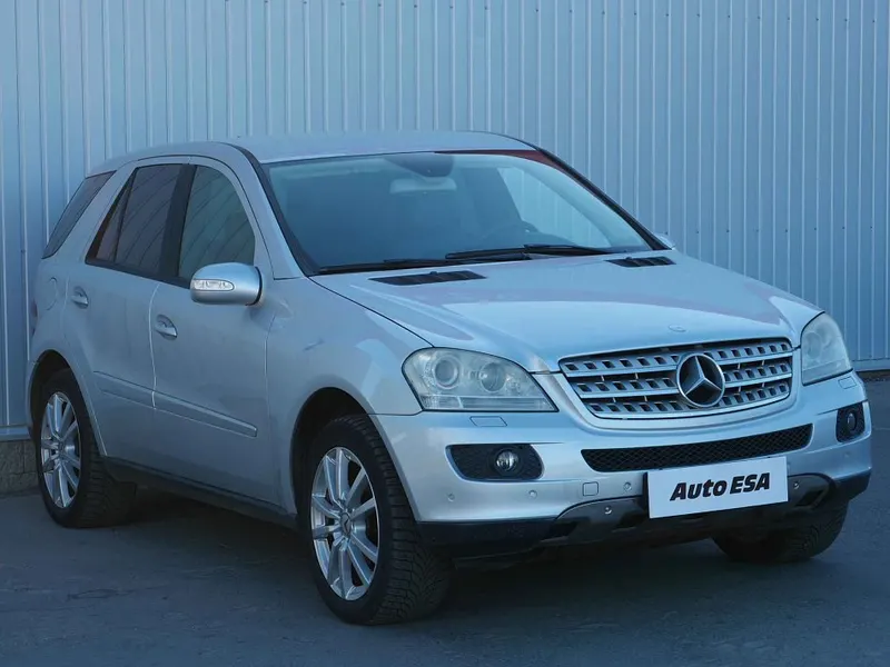 Mercedes-Benz Trida M 3.5 2005