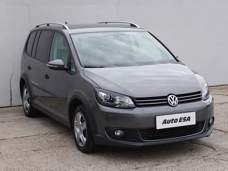 Volkswagen Touran 2.0TDi 2015