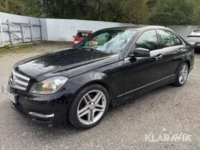 Mercedes-Benz C220