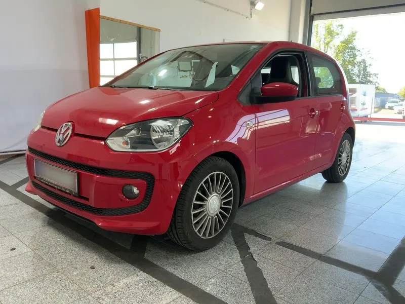 Volkswagen UP! 1.0 High up! BlueMotion Tech 2015