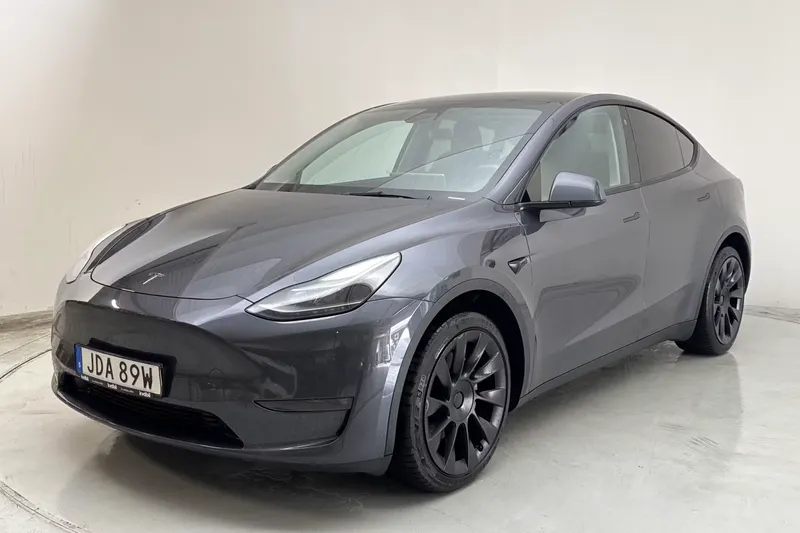 Tesla Model Y Long Range Dual Motor AWD 2023