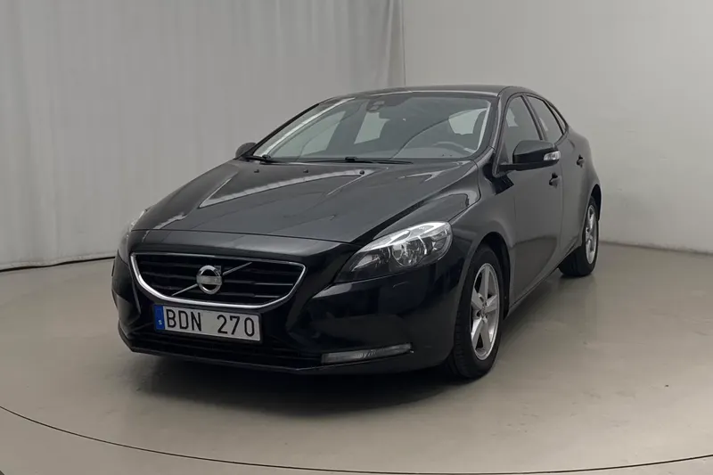 Volvo V40 D2 2014