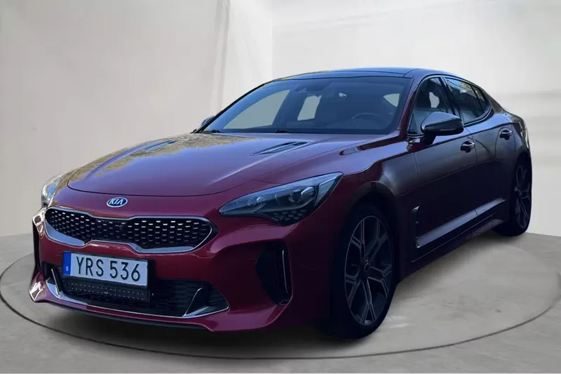 KIA Stinger 3.3 T-GDi AWD 2018
