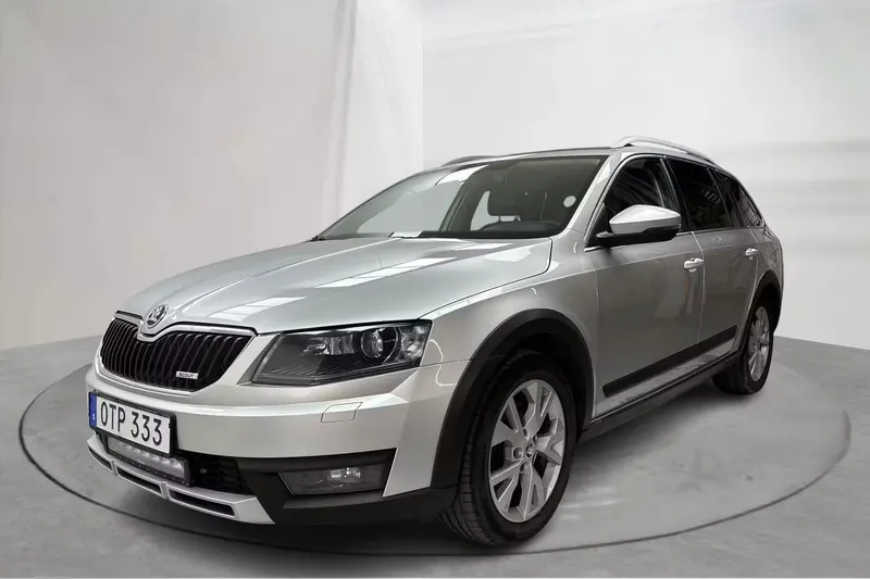 Škoda Octavia Scout II 2.0 TDI 4X4 2015